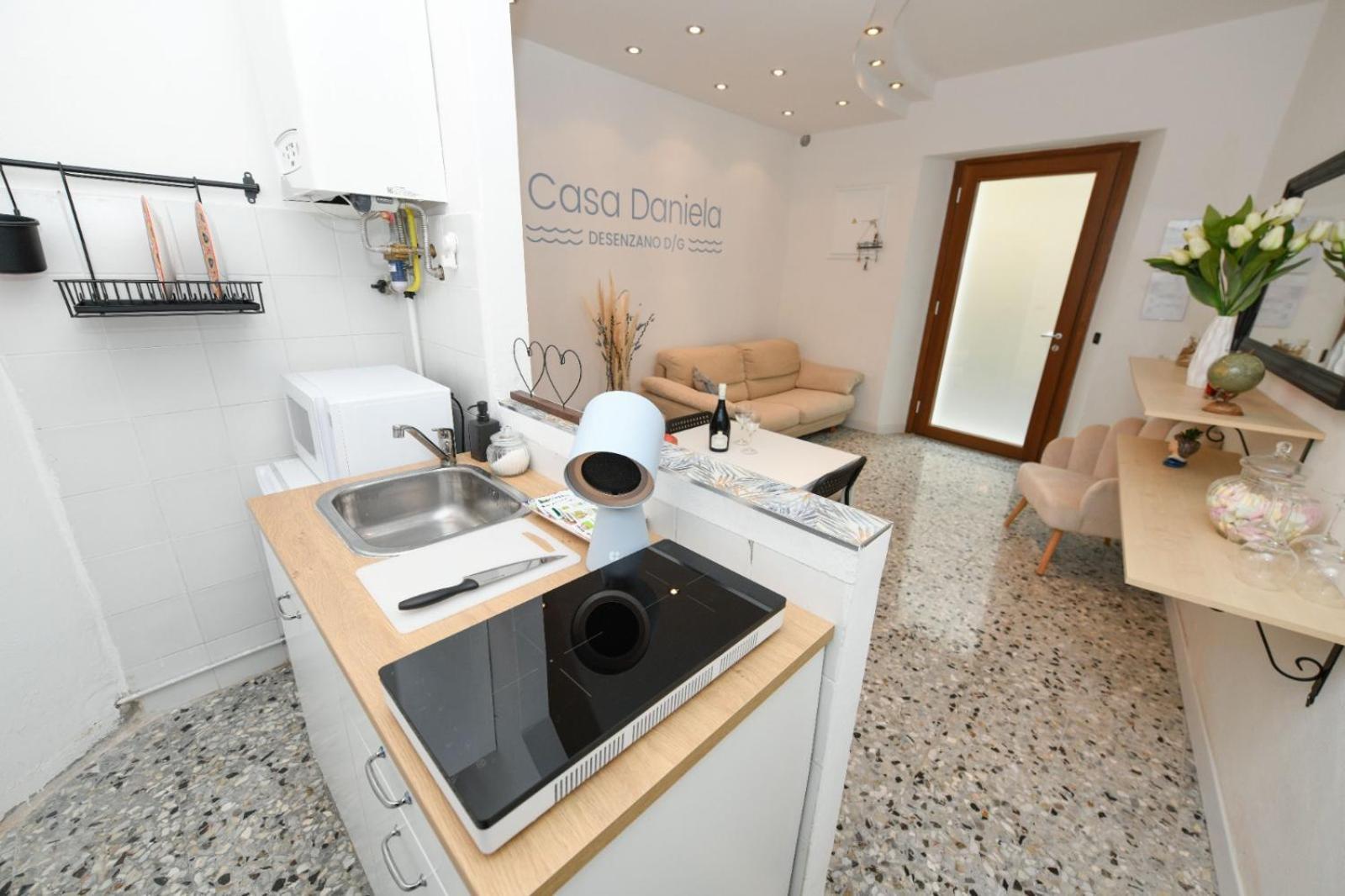デセンツァーノ・デル・ガルダ Casa Danielaヴィラ エクステリア 写真
