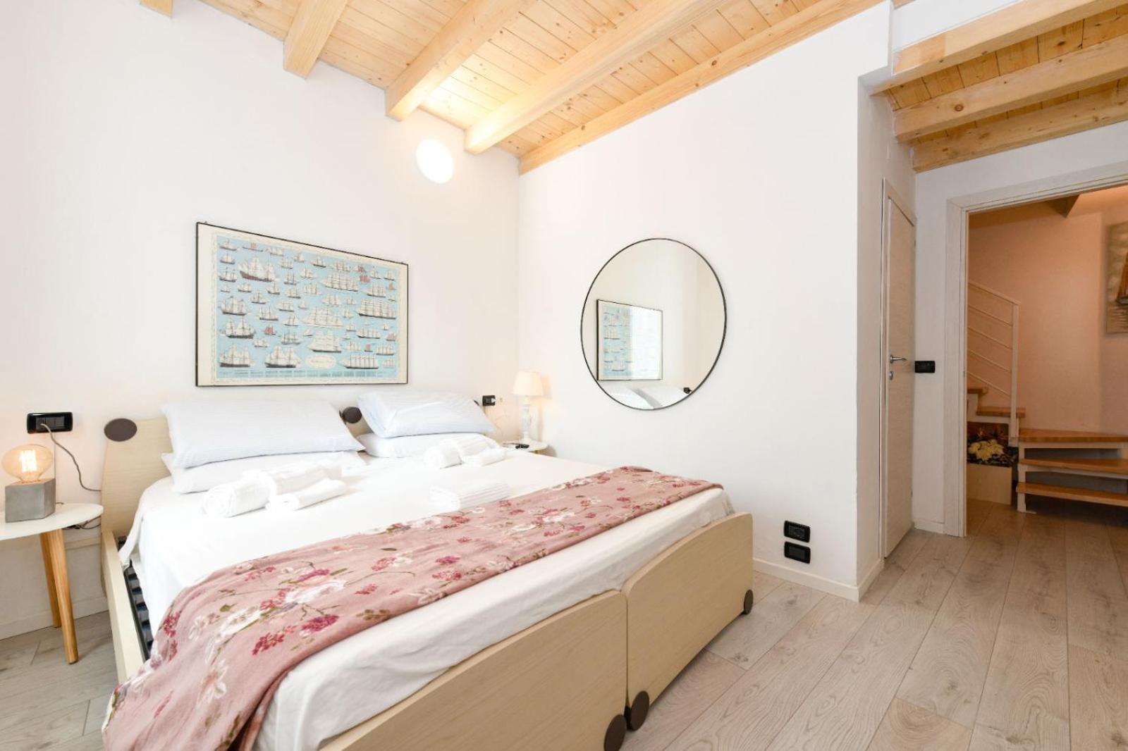 デセンツァーノ・デル・ガルダ Casa Danielaヴィラ エクステリア 写真